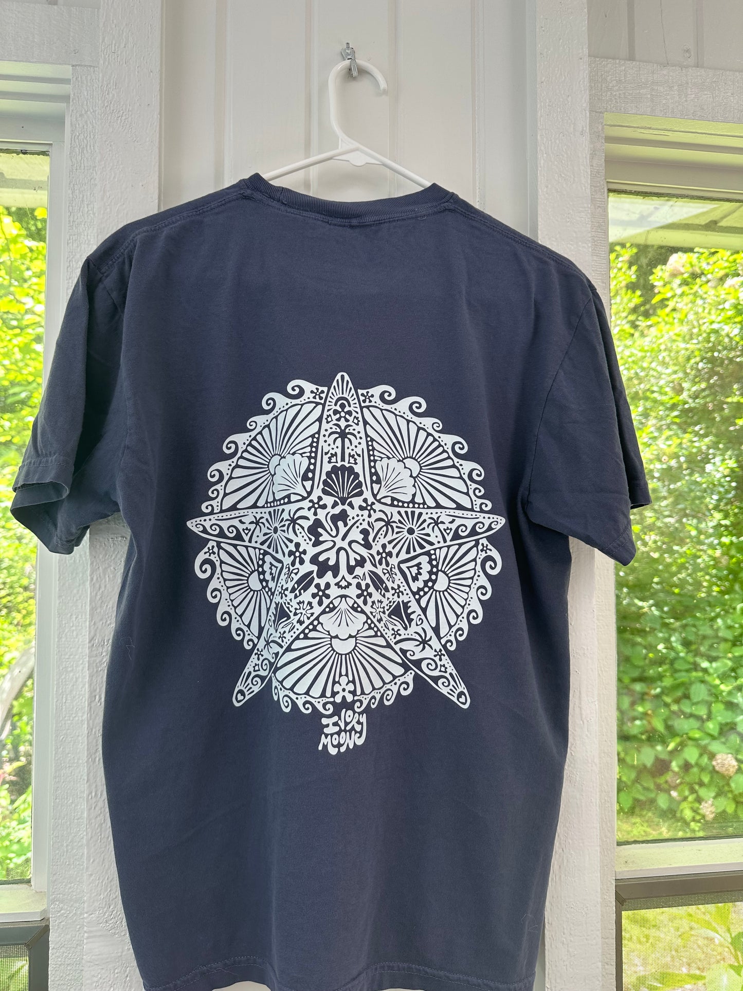 navy starfish tee shirt