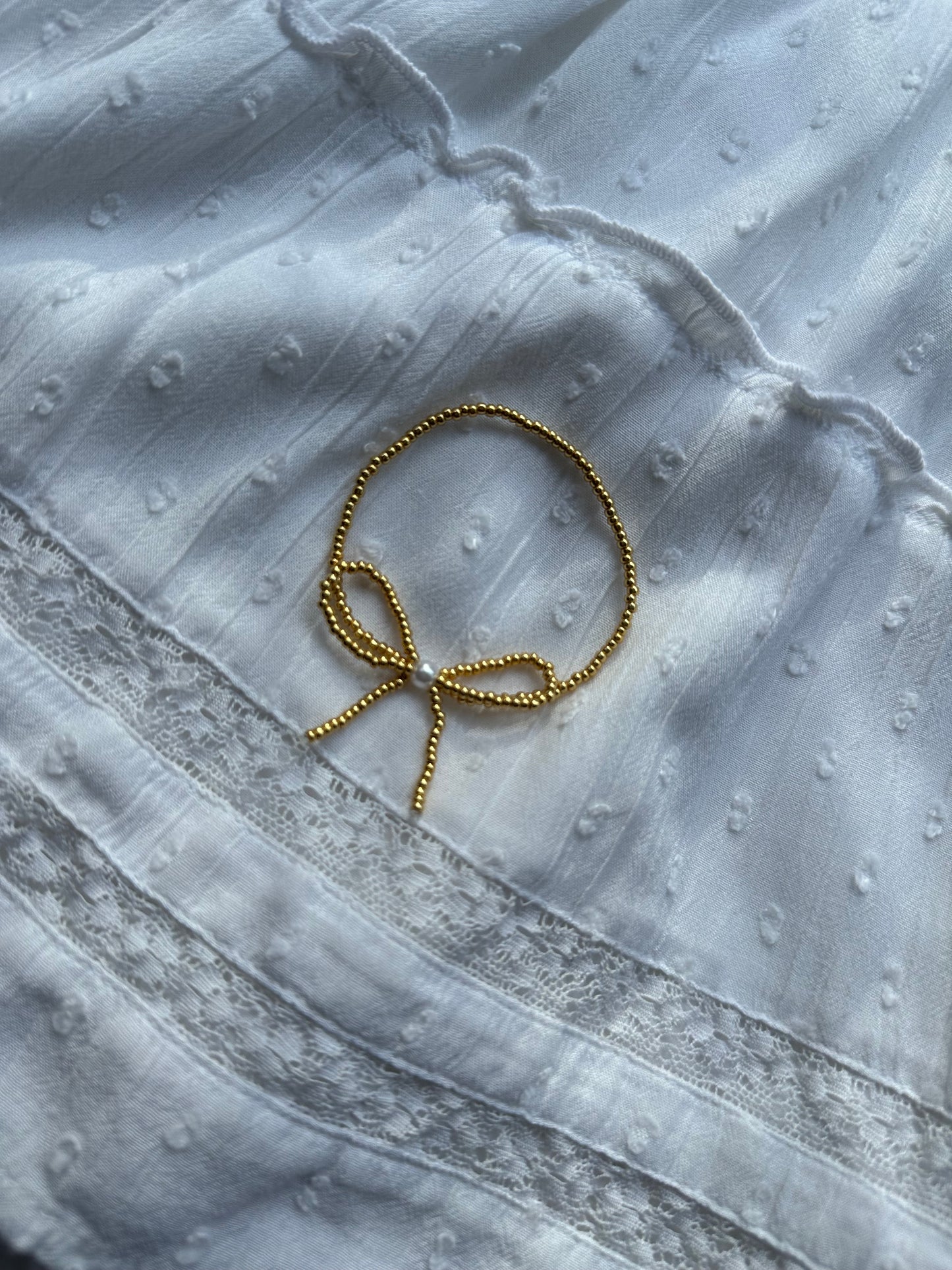 [Beaded Blondes] Beaded Bow Necklace - Gold main image 1