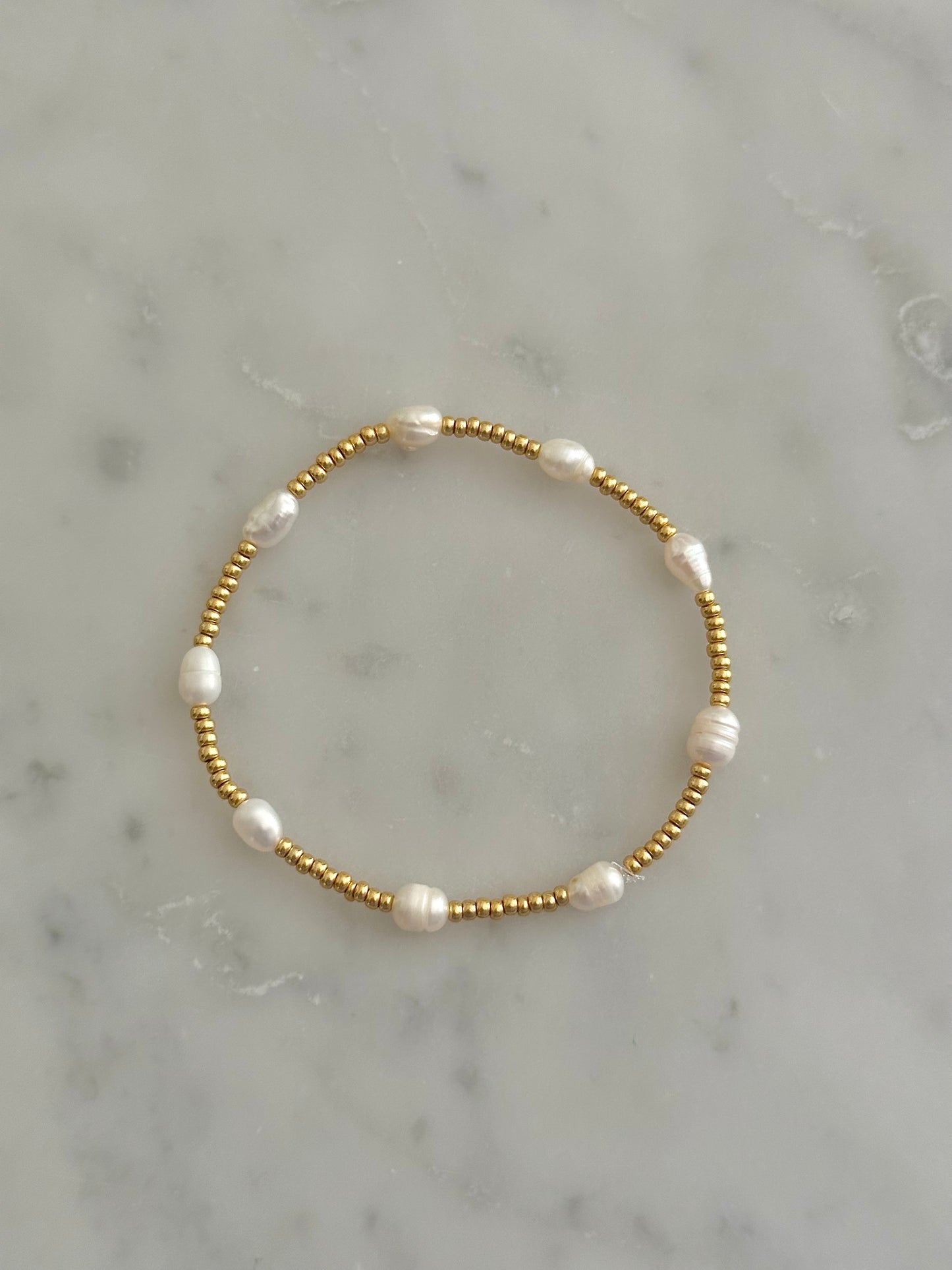 simple freshwater  pearls stacking bracelet