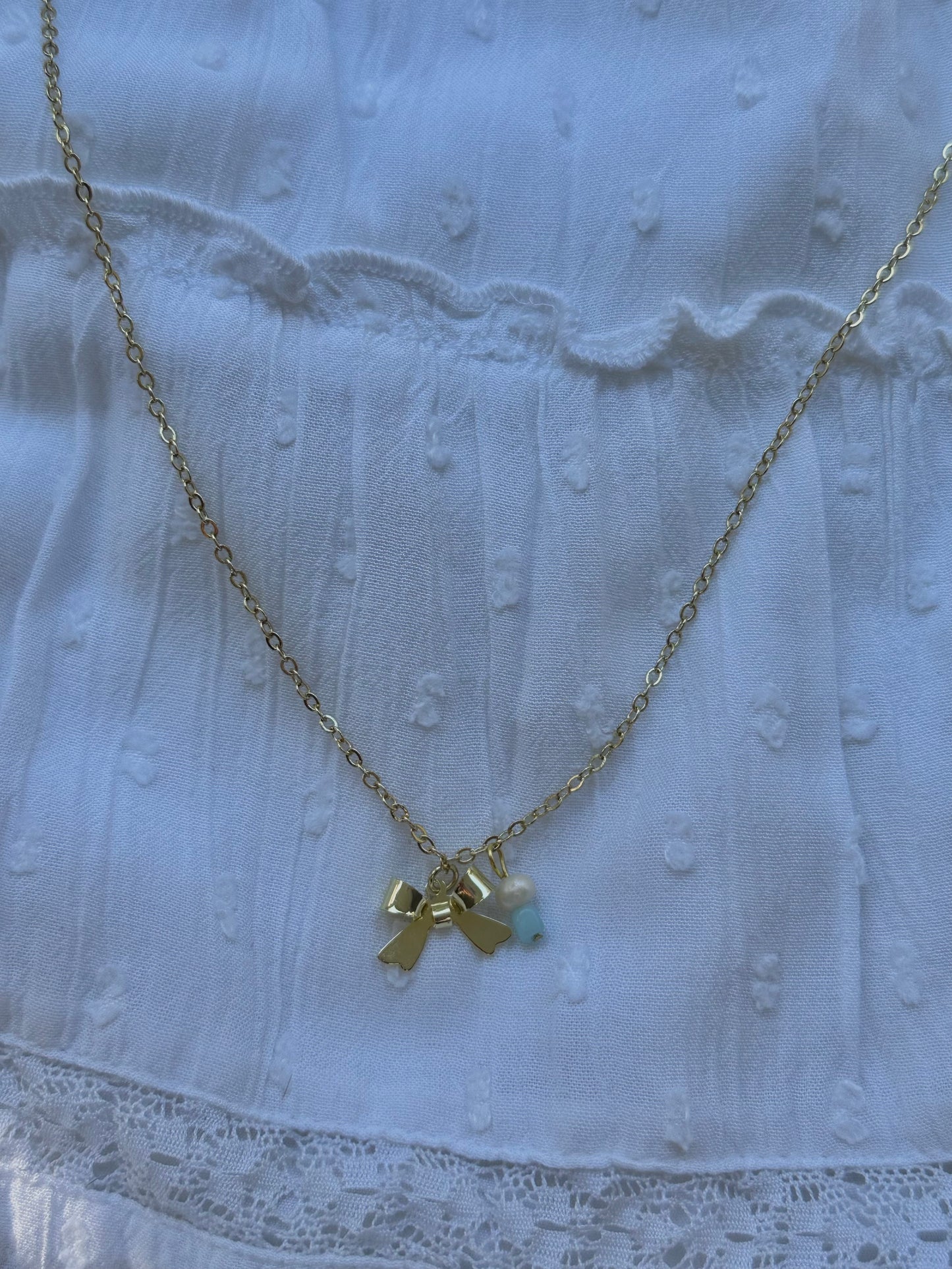 bow charm necklace