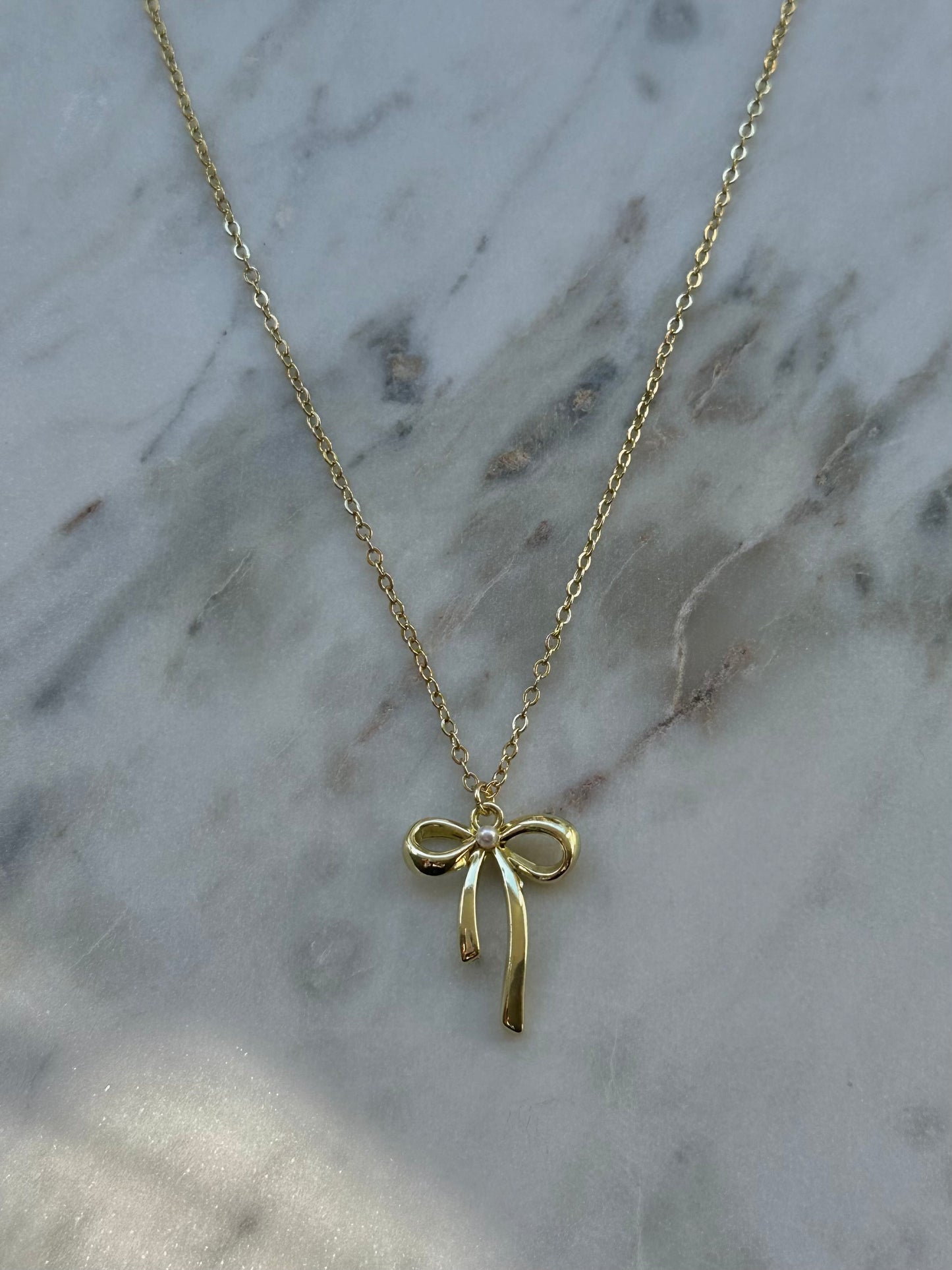 bow dainty chain necklace