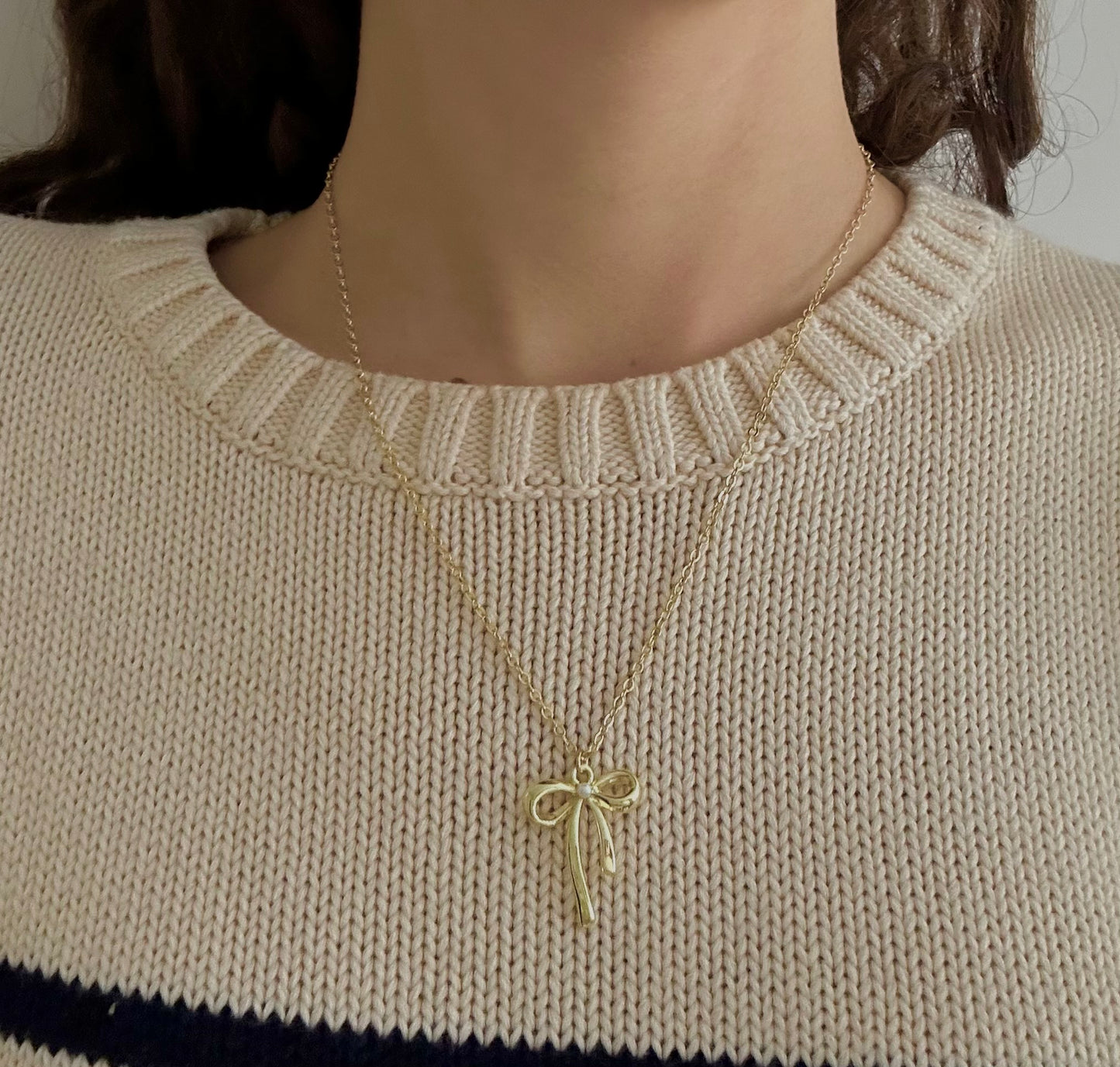 bow dainty chain necklace