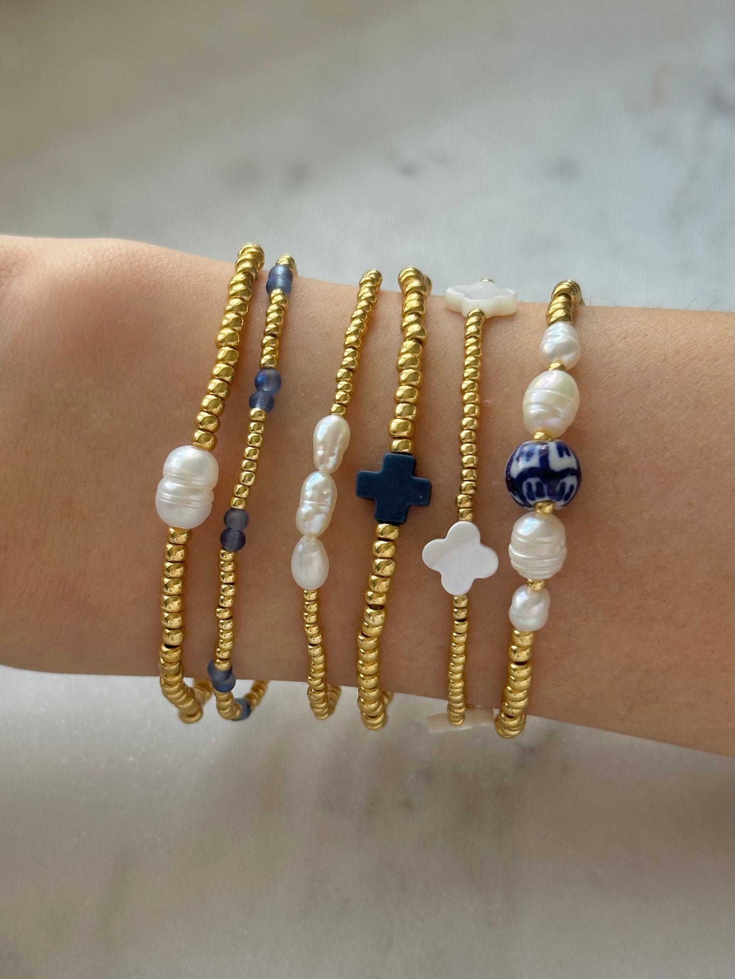 freshwater pearls center gold stacking bracelet