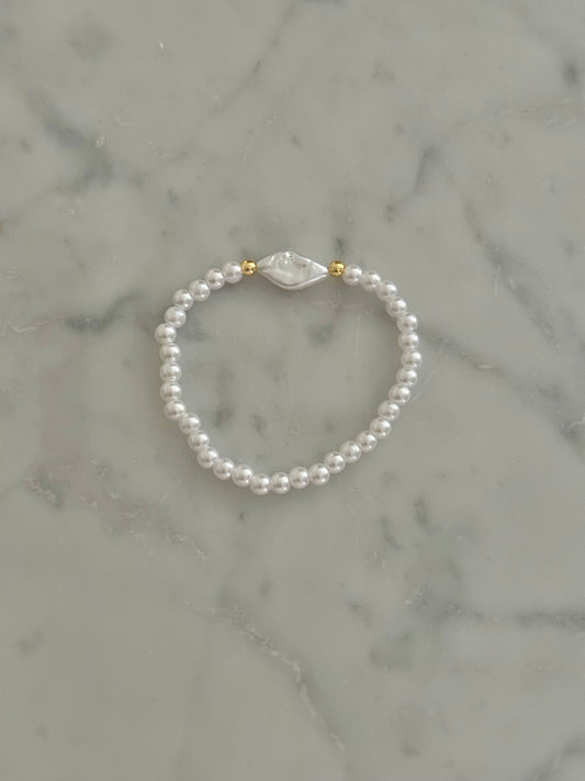 beloved pearl bracelet