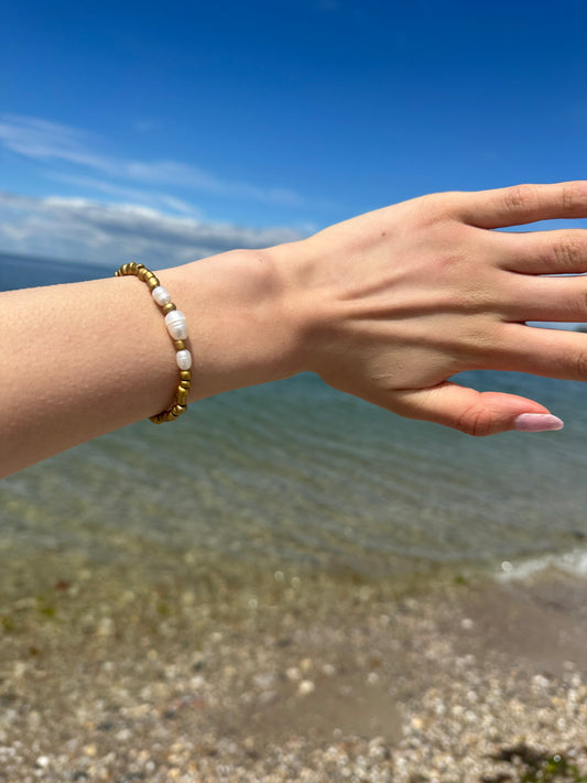 golden sea bracelet