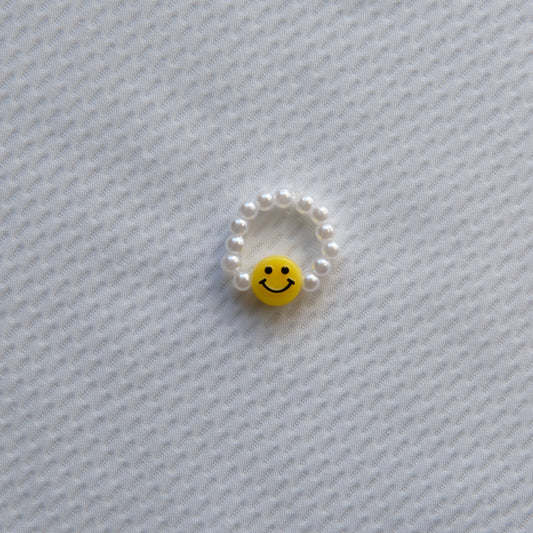 pearl smiley ring